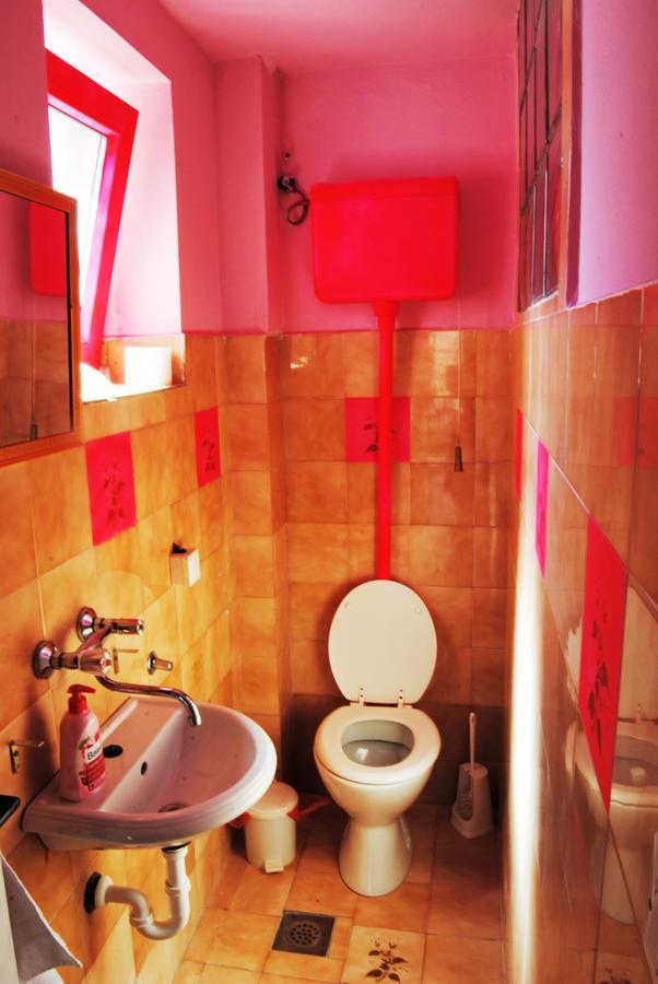Balkanarama Hostel Mostar Bagian luar foto